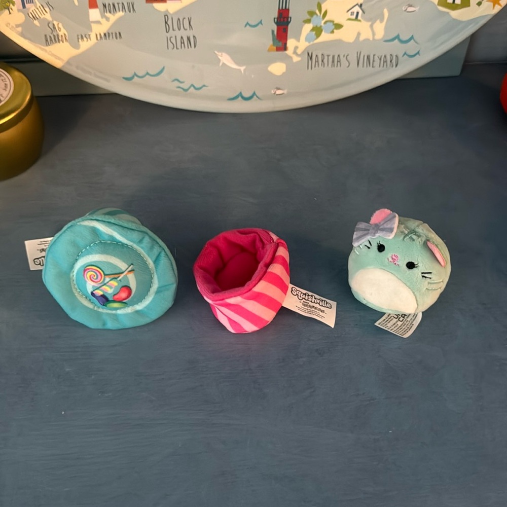 Squishmallows - Picture 2 of 3